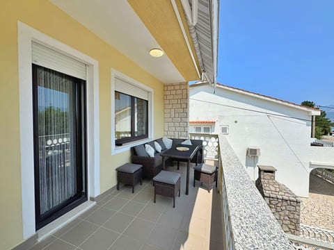 Apartment Rozi