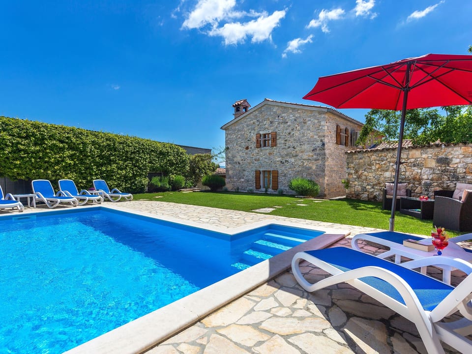 Modernes Ferienhaus in Vadreš mit Privatem Pool - Barban