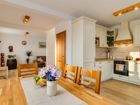 "Villa Nima" mit privatem Pool