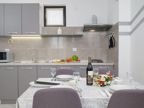 Stilvoll eingerichtete Ferienwohnung 4