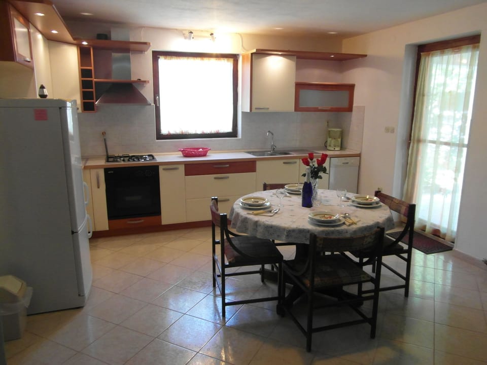 Apartamento 'Ida' en la playa - Pula