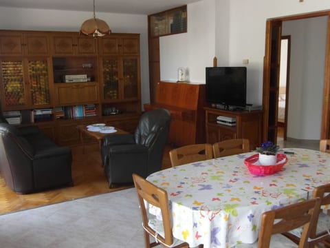 Wohnung mit großer Terrasse