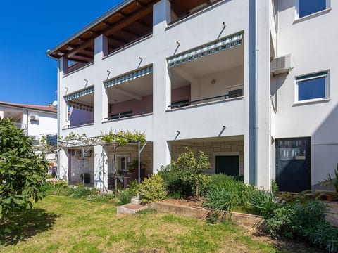 "Appartement Perka No.1"