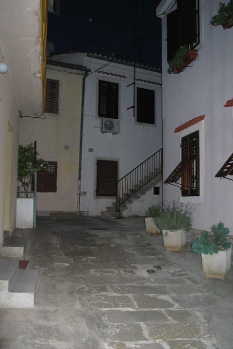 in Zentrumsnähe mit Balkon