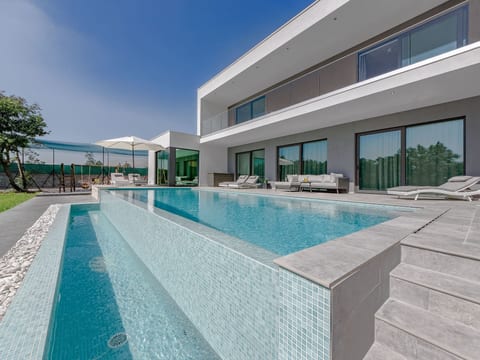 Villa Velika