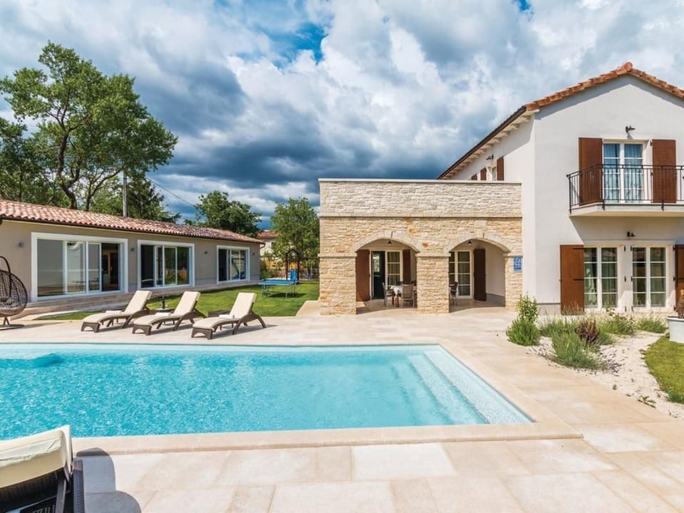 'Villa Oliva' mit privatem Pool - Bokordići