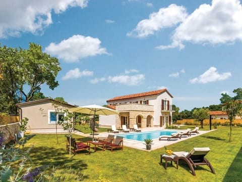 'Villa Oliva' mit privatem Pool