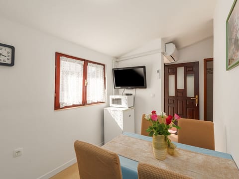 Rozi 4 in Strandnähe