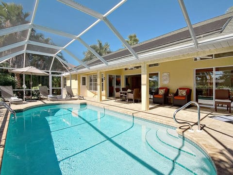 Ferienvilla "Villa Chiara" mit eigenem Pool