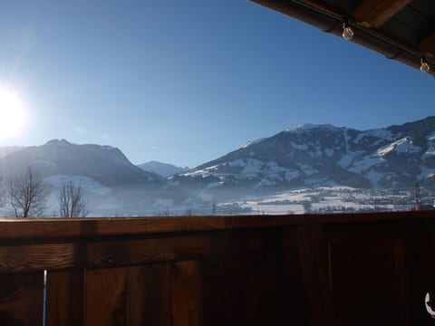 Sunny Hideaway