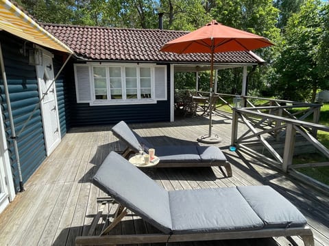 Schönes Ferienhaus mit Garten, Terrasse und Gril