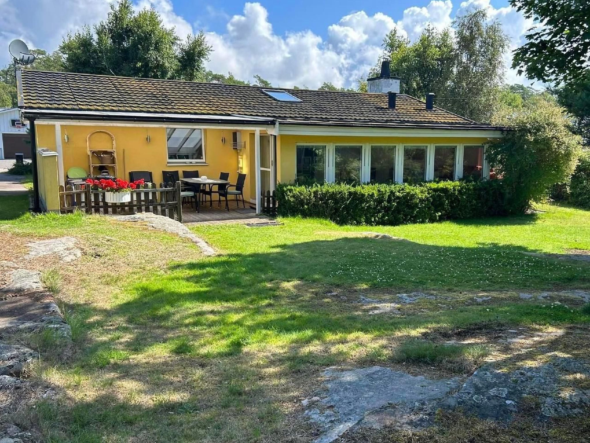 Modernes Haus in der Nähe von Strand und Golf in Halmstad