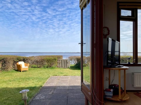 Haus Sonnenschein mit Blick auf das Lauwersmeer
