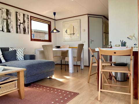 Haus Sonnenschein mit Blick auf das Lauwersmeer
