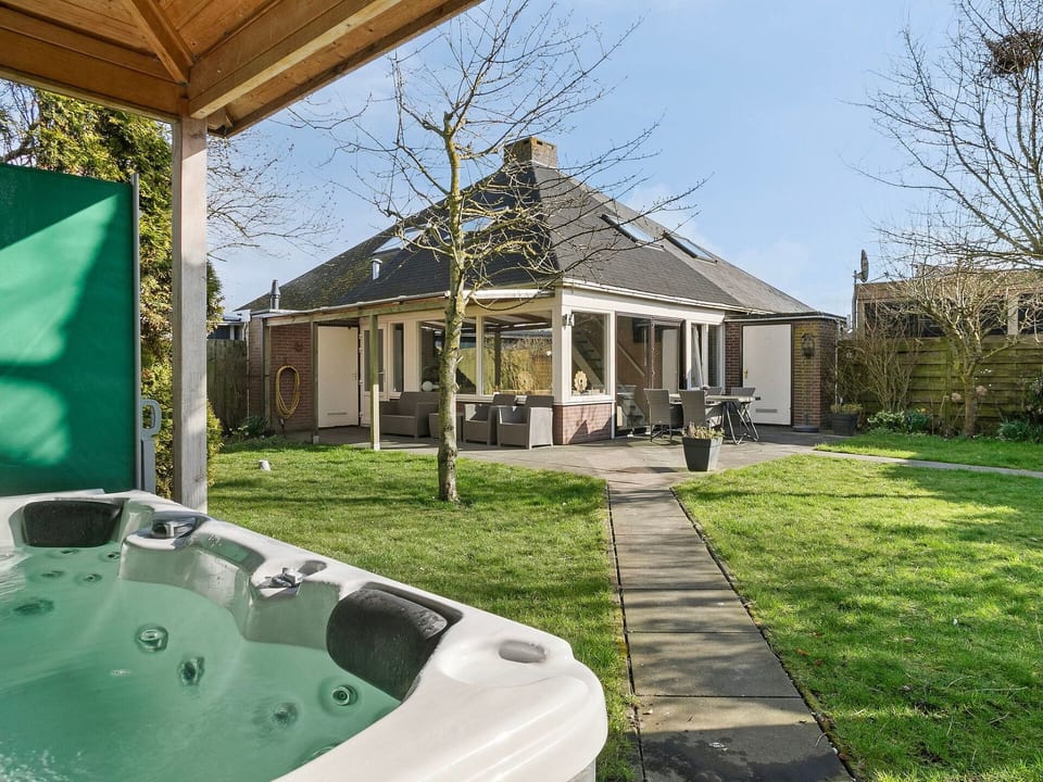 Ferienhaus mit Jaccuzi - Stavenisse