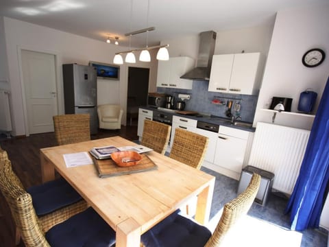 75 qm Wohnung Ostseebad Koserow mit Terrasse, Grill und Garten