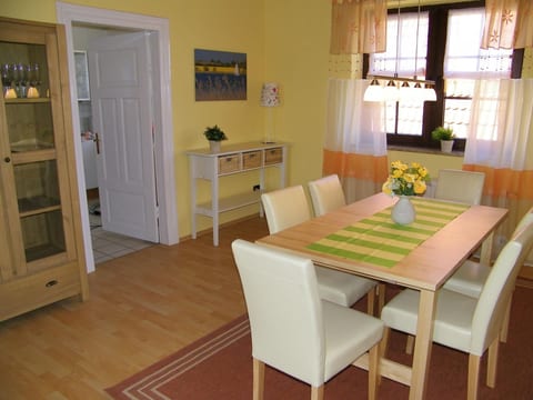 in Kappeln mit Großem Balkon