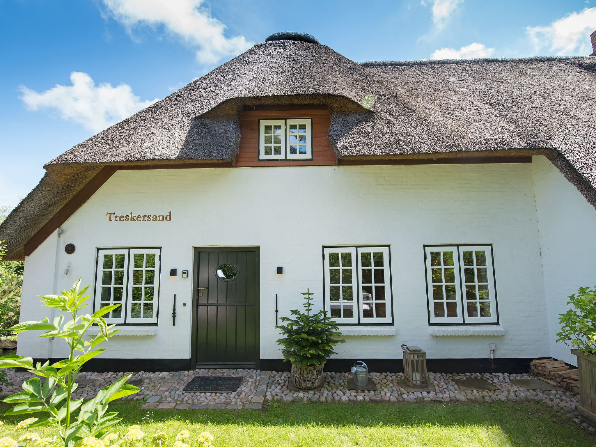 Luxuriöses Apartment in Reetdachhaus