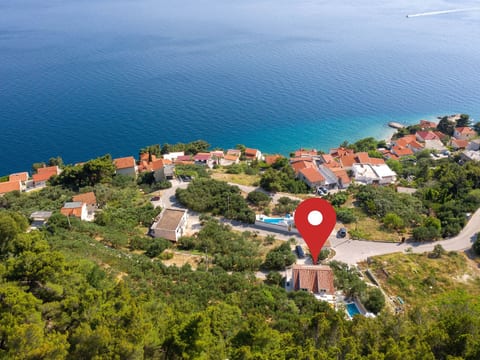3 Schlafzimmer Villa mit beheiztem Pool und Meer