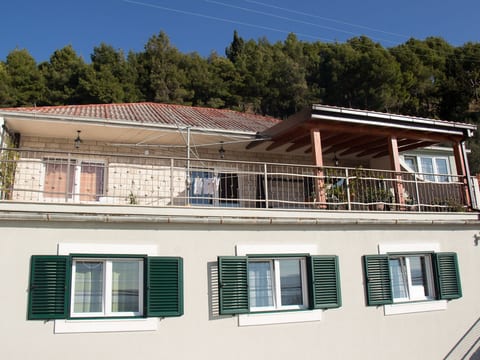 Moderne Ferienwohnung Bava