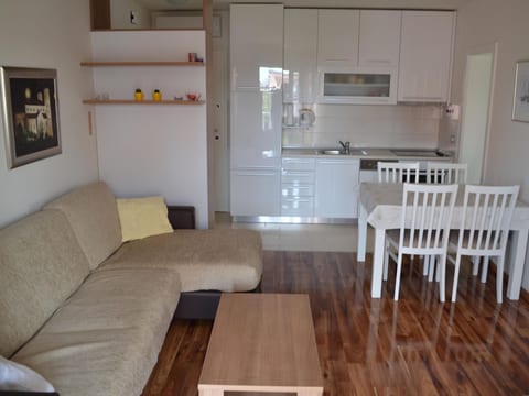 Wohnung "Dario" mit Balkon
