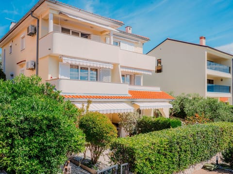 Wohnung Nr. 4 mit atemberaubendem Meerblick