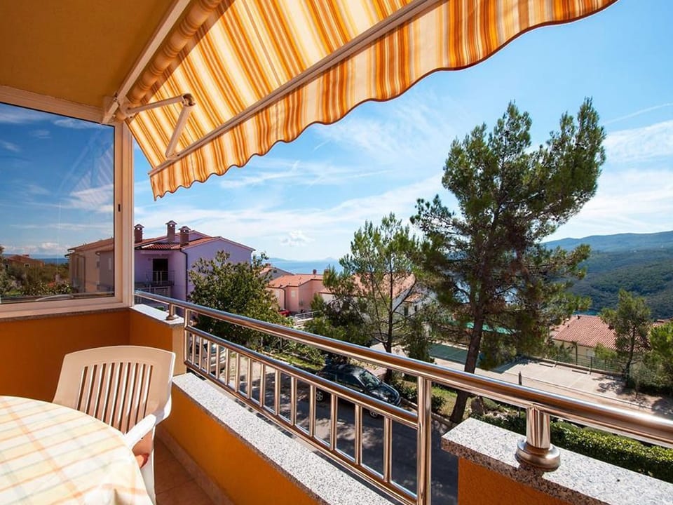 Modernes Apartment mit zwei Schlafzimmern - Rabac
