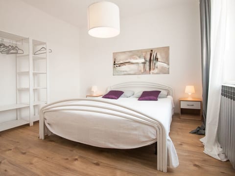 Wohnung Violett für 6 Personen