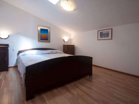 Appartement mit drei Schlafzimmern für 5 Personen in Meeresnähe