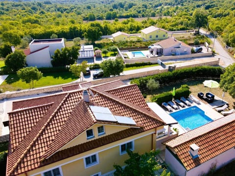 Villa Krase mit Pool