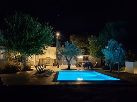 AQUA mit Pool