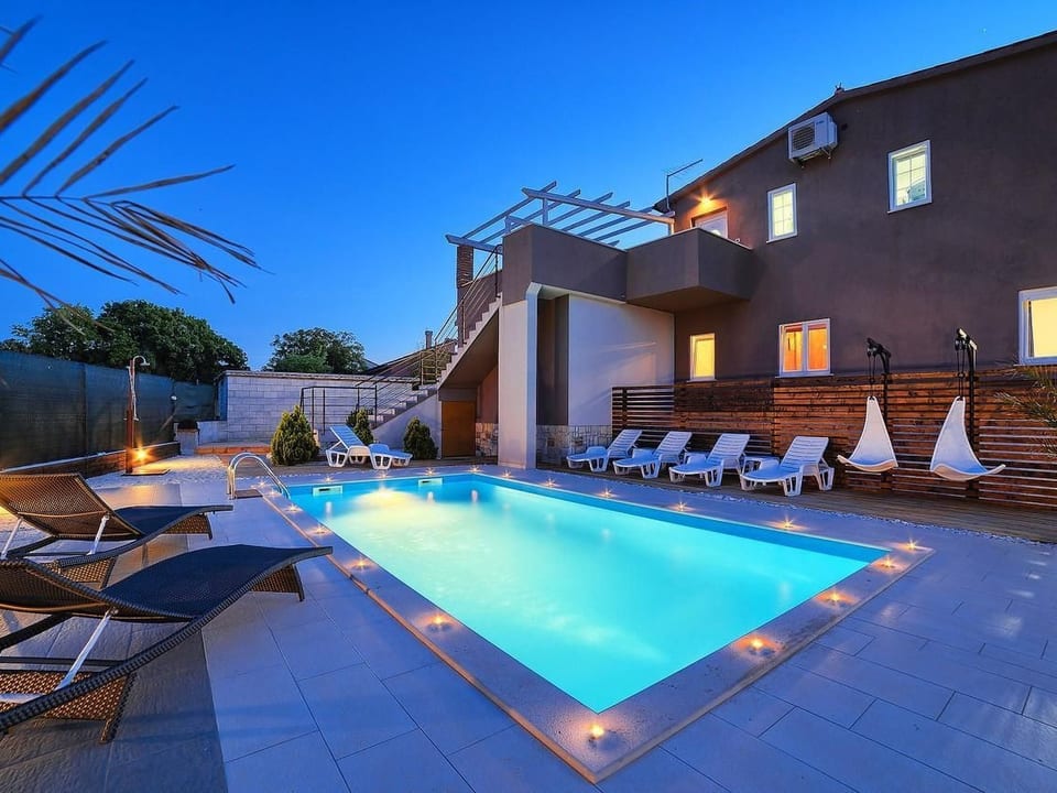 Villa per le vacanze 'Villa Nikolina' con piscina privata - Pula