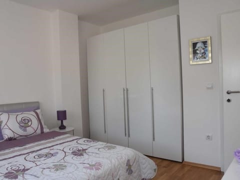 Wohnung mit Garten in der Nähe des Zentrums