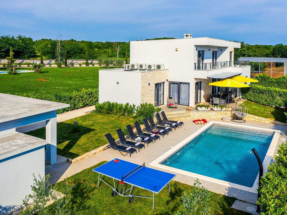 Neue New Villa Lana 40m2 Schwimmbad, Sauna, Whirlpool - Vodnjan