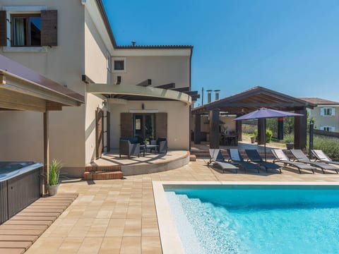 Villa Dali