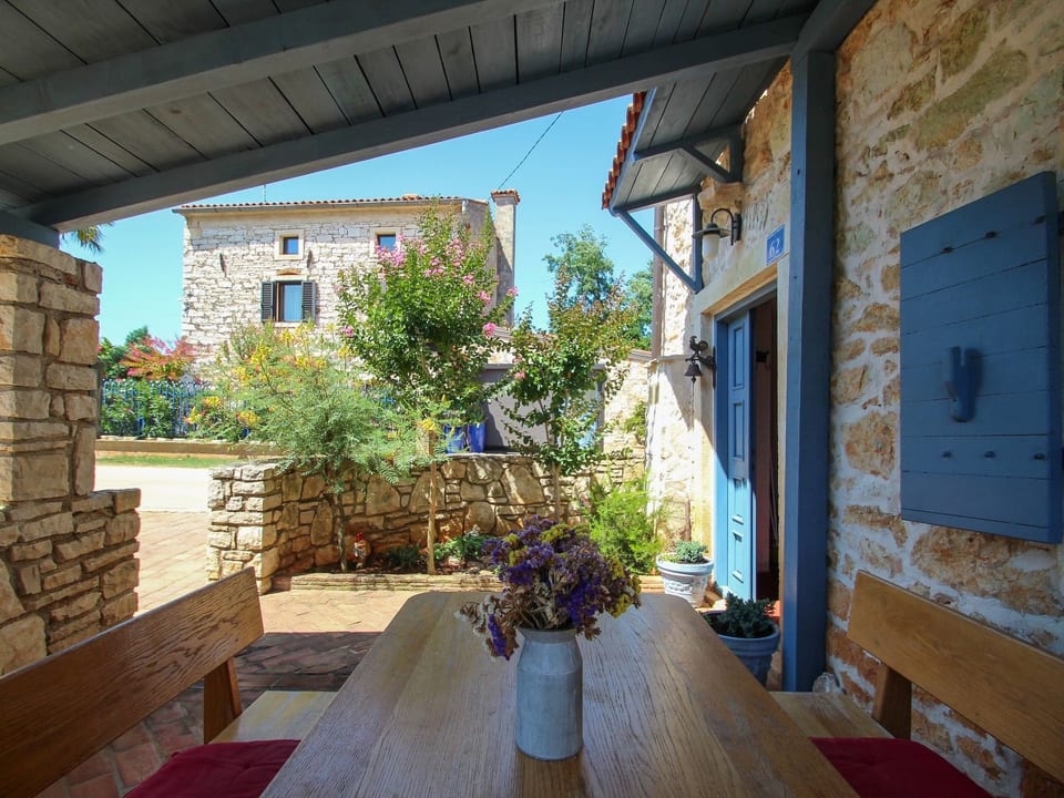 Casa Daniela mit Terrasse - Juricani