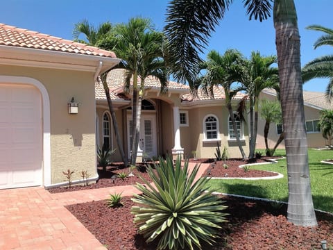 Ferienvilla "Cape Florida" mit privatem Pool