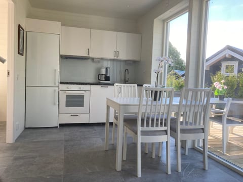 Komfortables Ferienhaus mit Garten