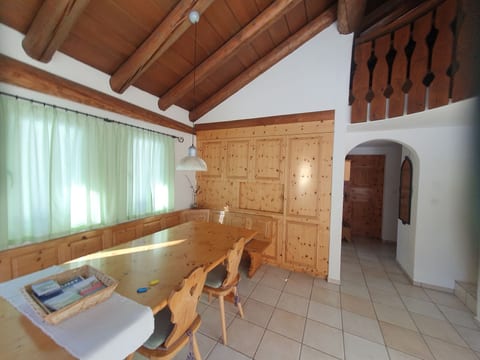 Curtins Sassella 1