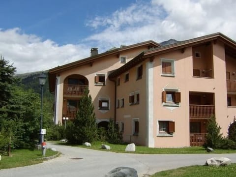 Chesa Carla 9