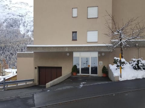 Chavallera Wohnheim Surlej 9