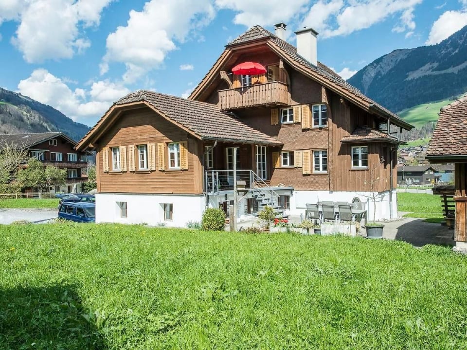 Appartement ensoleillé sous les toits dans le beau Lungern - Lungern