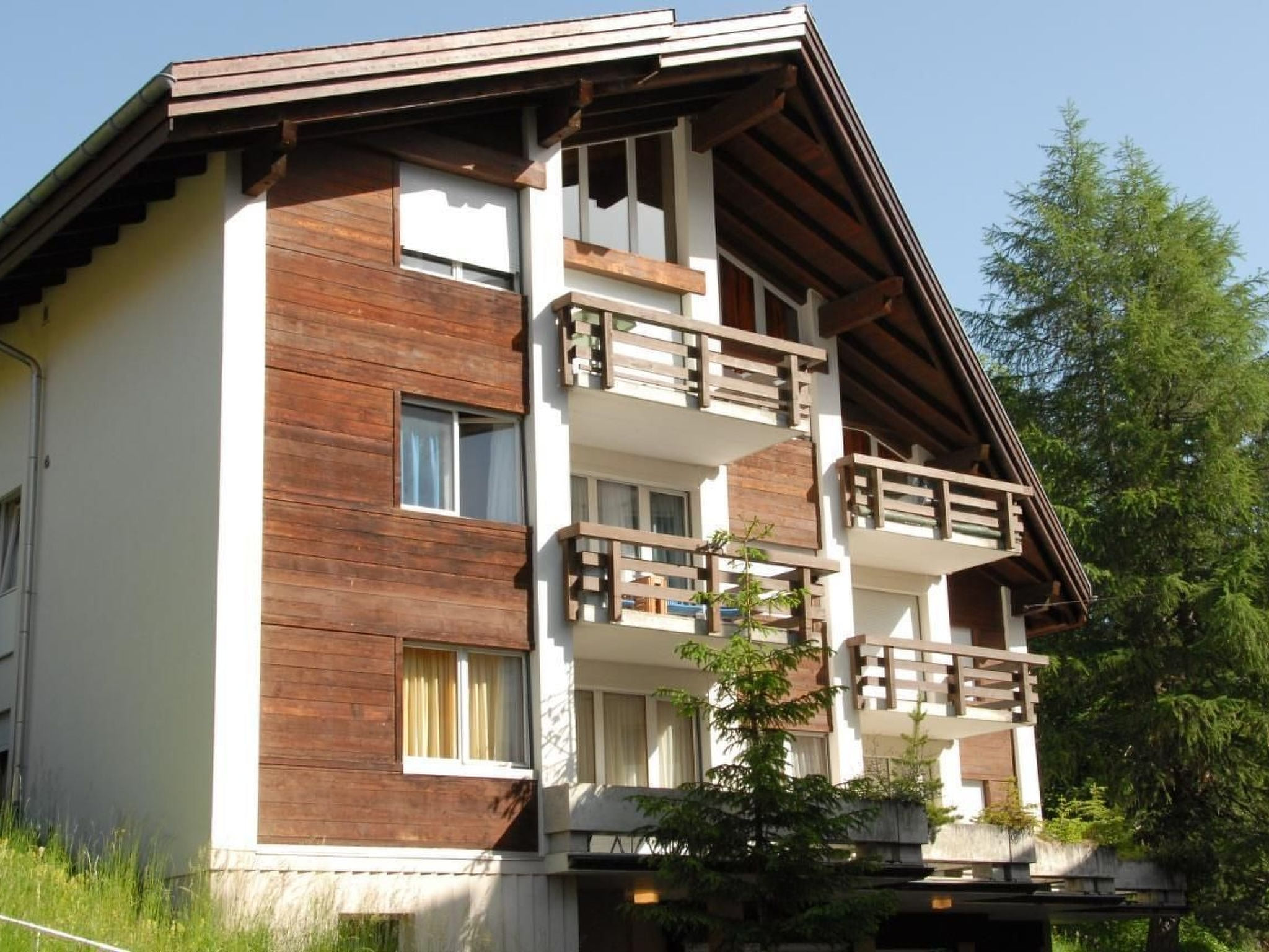 Myrrena 6-Bett-Wohnung