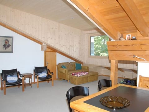 Myrrena 6-Bett-Wohnung
