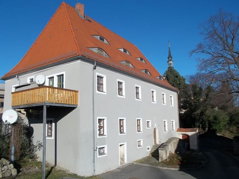Wohnung in Maxen mit Terrasse, Garten und Grill
