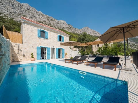 "Villa Mara" mit Terrasse
