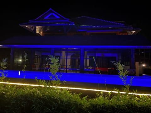 Villa mit Infinity-Pool