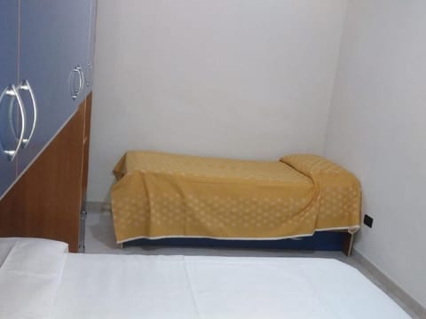 Wohnung in La Caletta mit Grill