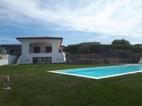 Villa Smeralda mit privatem Pool und atemberaubendem Blick auf den Maddalena-Ar