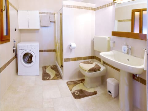 Wohnung in Acquarica Del Capo mit Privatparkplatz